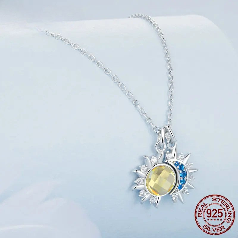 Mia Necklace