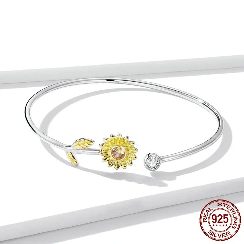 Mia Bracelet