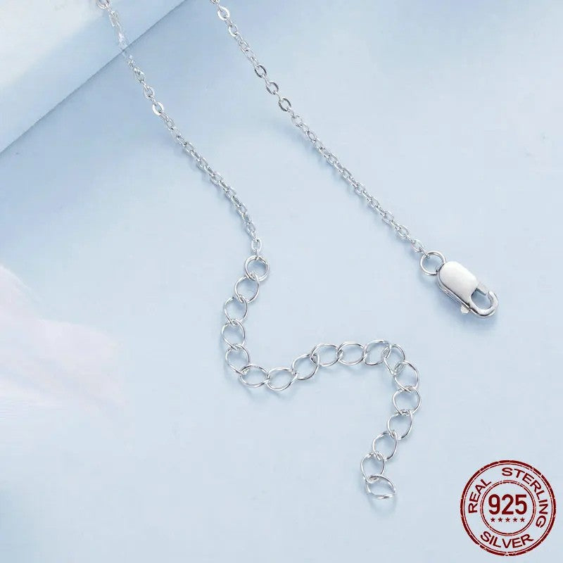 Luz Necklace