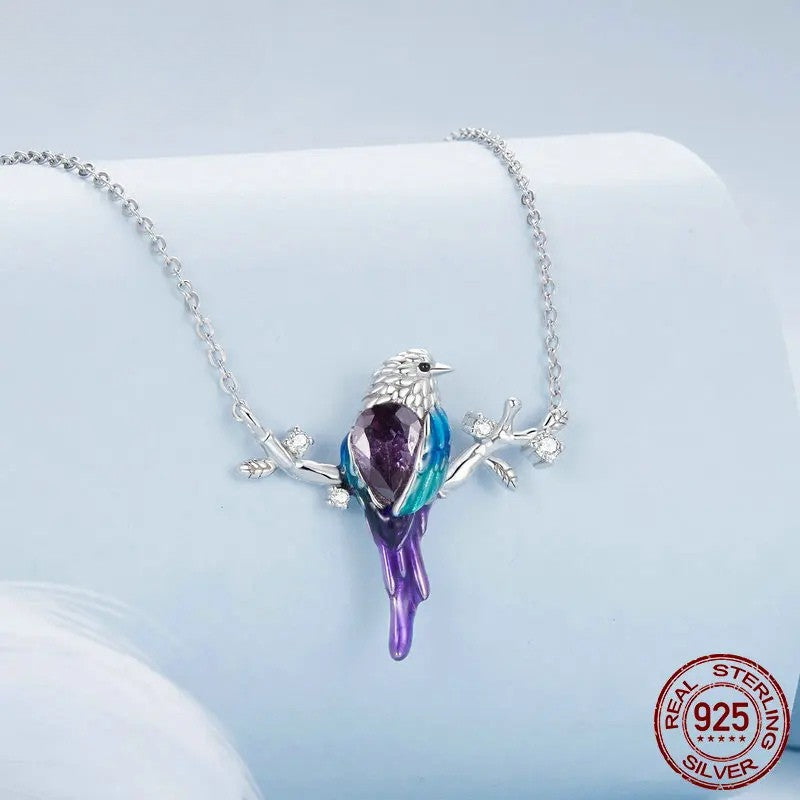 Luz Necklace