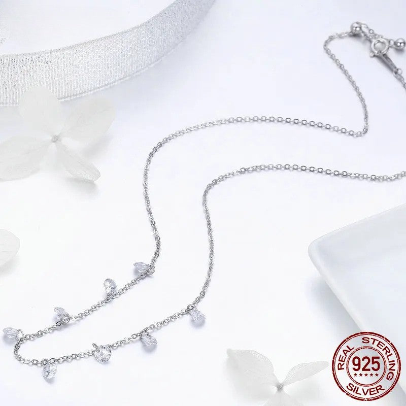 Nia Necklace