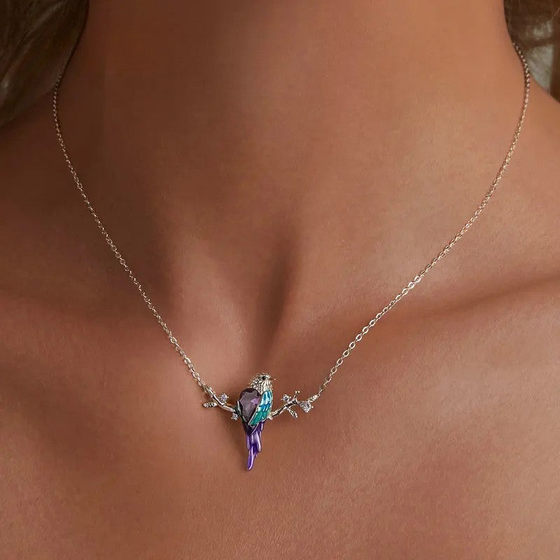 Luz Necklace